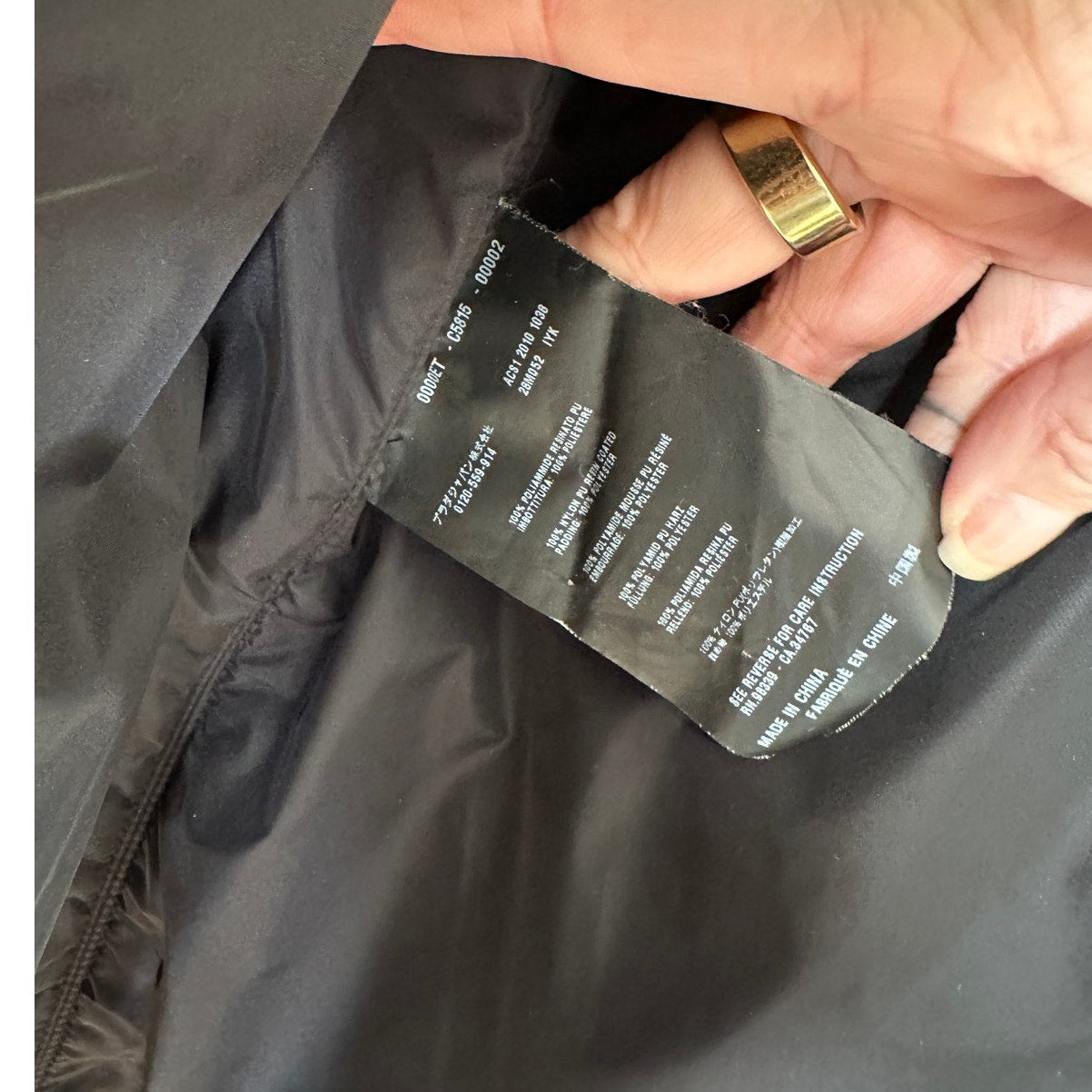 Prada Men's Black Polyester Hooded Long Line Rain Jacket 42 / L