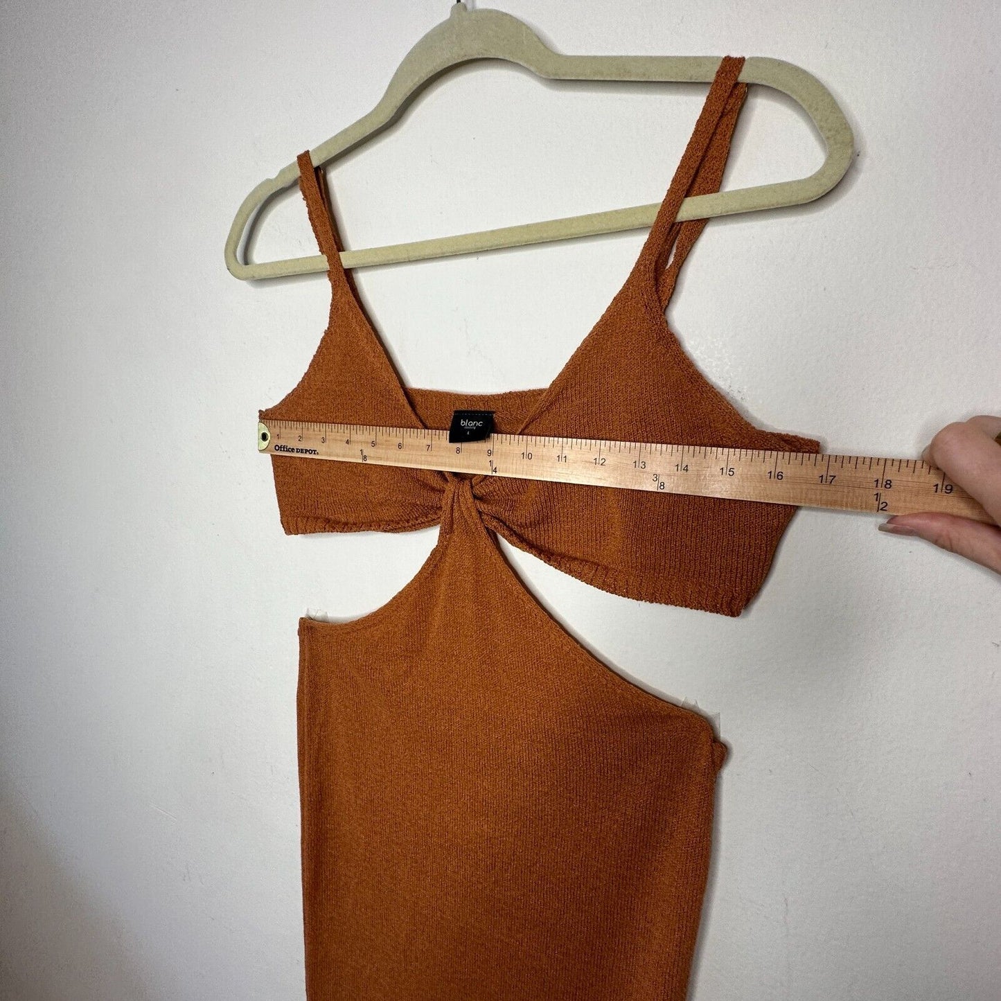 Blanc Clothing Sexy Camel Cut-Out Front Knot Spaghetti Strap Knit Maxi Dress L