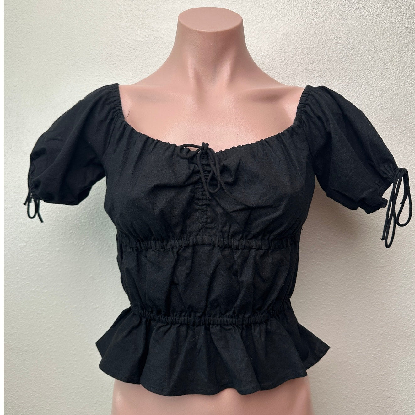 Majorelle Hearst Top Black XS Off Shoulder Puff Sleeve