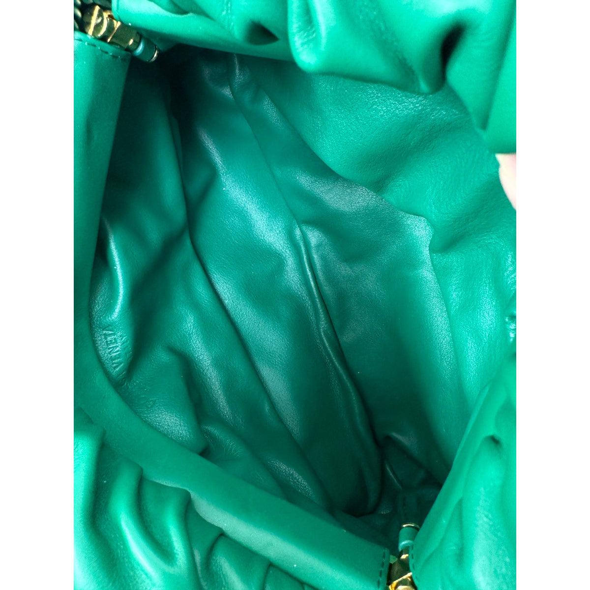 NWOT Bottega Veneta Chain Pouch Leather Shoulder Bag – Green with Gold Chain