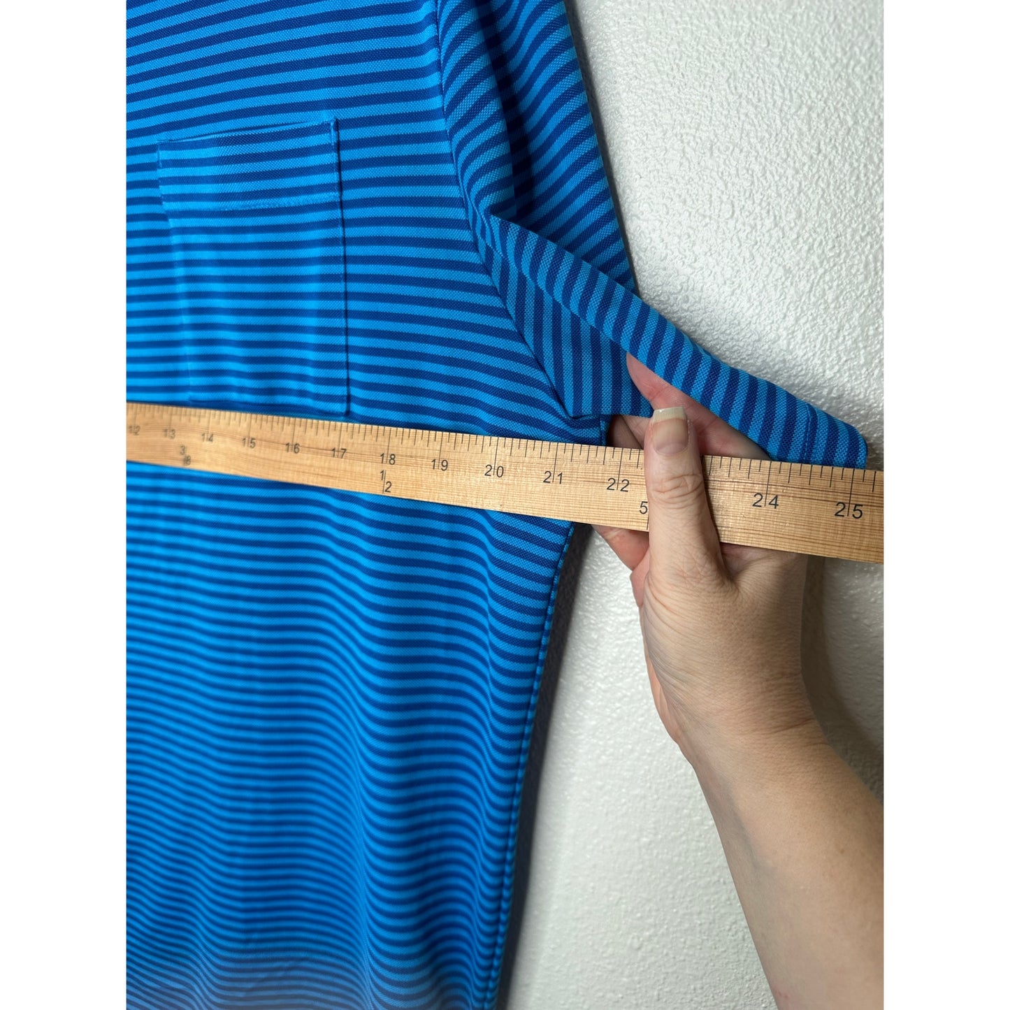 KJUS Polo Golf Shirt Medium Blue Striped Short Sleeve UPF30+  L / 52