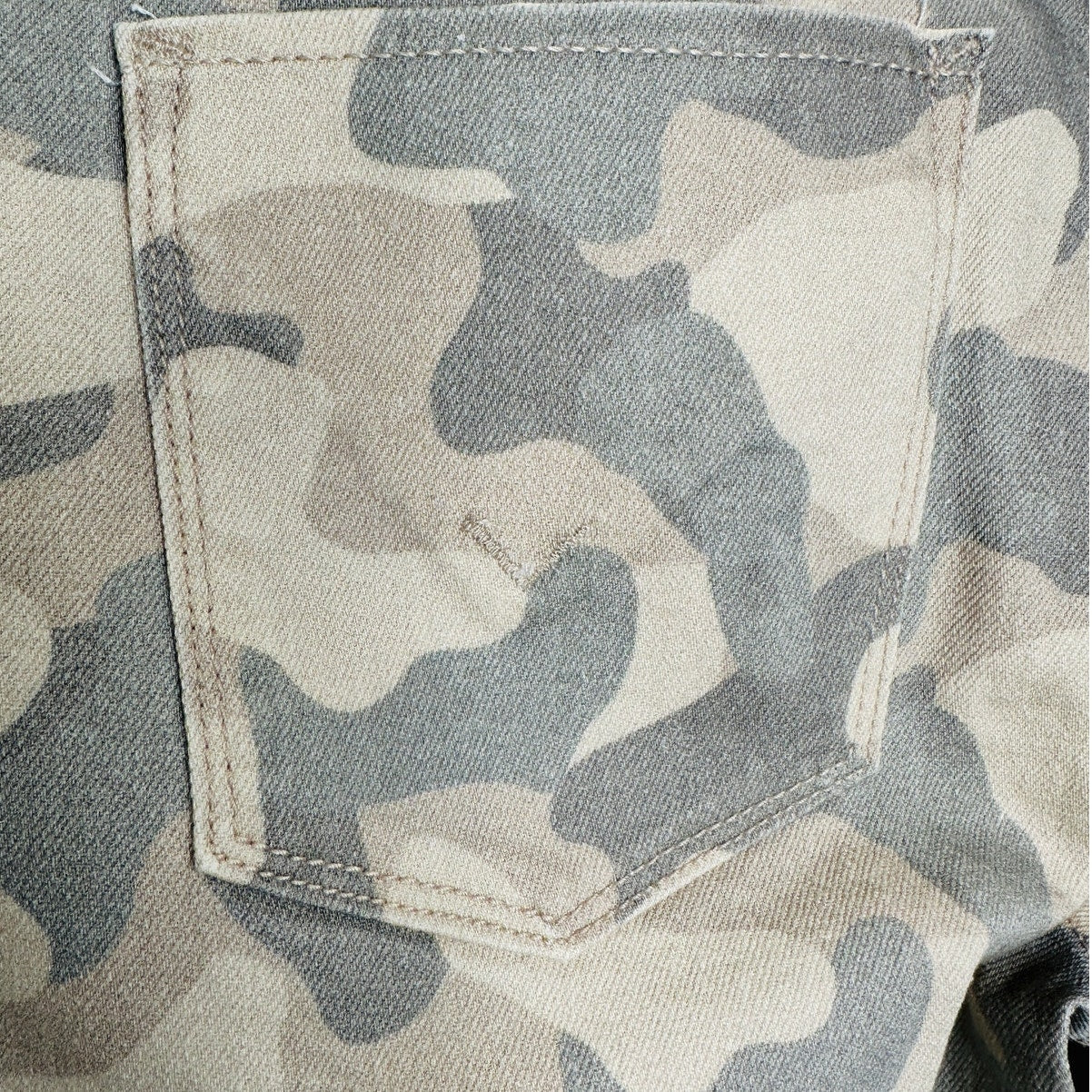 Hudson Nico Peyote Camo Mid-Rise Split Ankle Front Zip Jeans 29