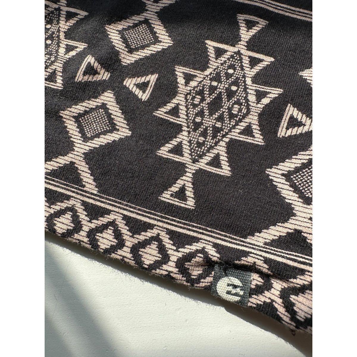 Billabong Tan & Black Aztec Print Stretch Mini Skirt Medium