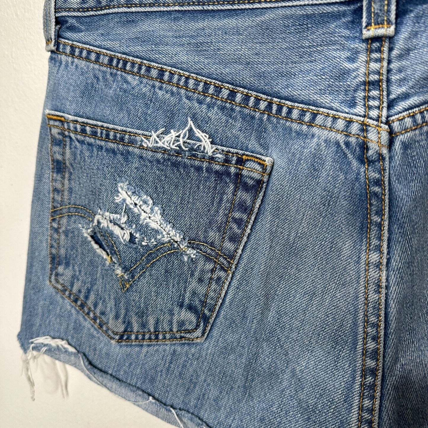 Levis 501 Medium Blue Wash Button Fly Distressed Raw Hem Shorts 34