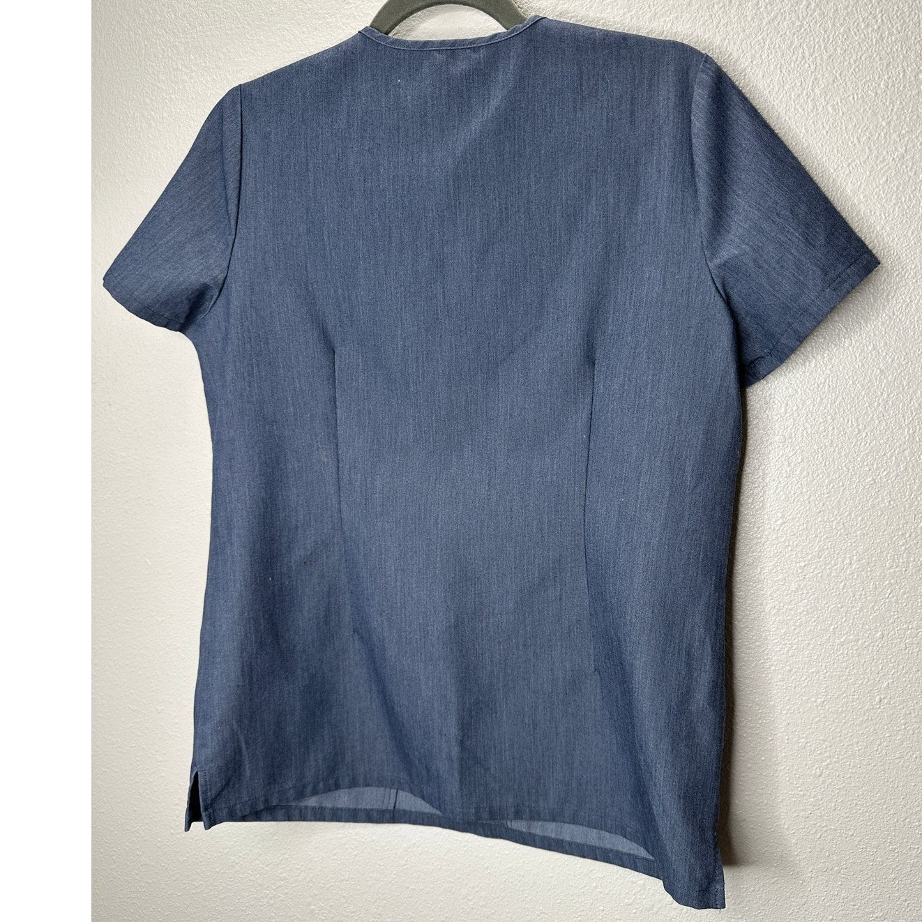 Blue Denim Casma 3 Pocket Classic Fit V-Neck Scrub Top S