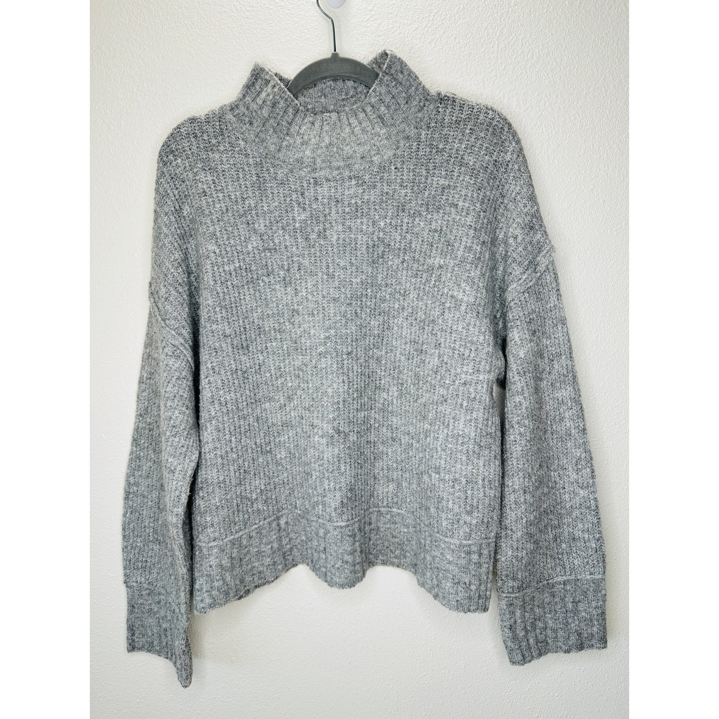 The Workshop Gray Keepin It Cozy Knit Boxy Long Sleeve Sweater M