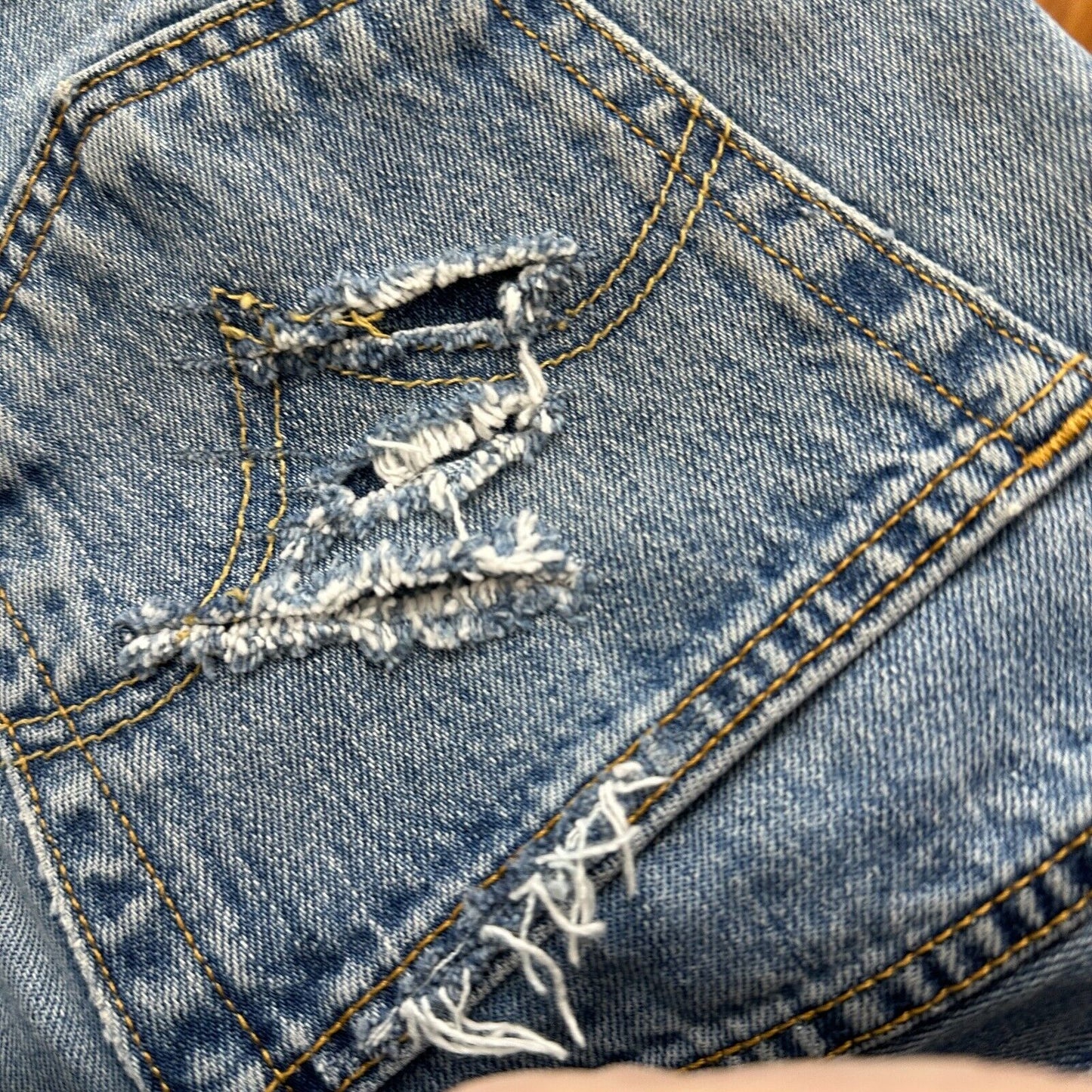 Levis 501 Medium Blue Wash Button Fly Distressed Raw Hem Shorts 34