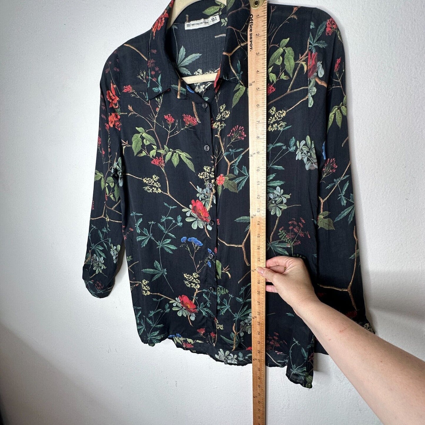 H&K Collection Botanical Floral Black Pink Blue Green Button Up Lightweight Top