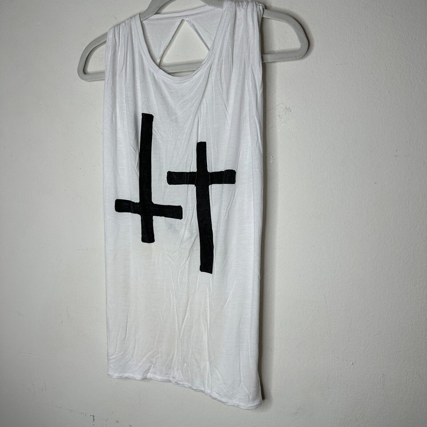 RARE Stylestalker White Sleeveless Crew Neck Cross Twisted Open Back Tee Size 8