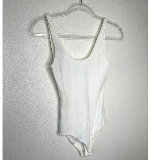 Wilfred Free White U-Neck Bodysuit XS Aritzia Minimalist Thin Stretch