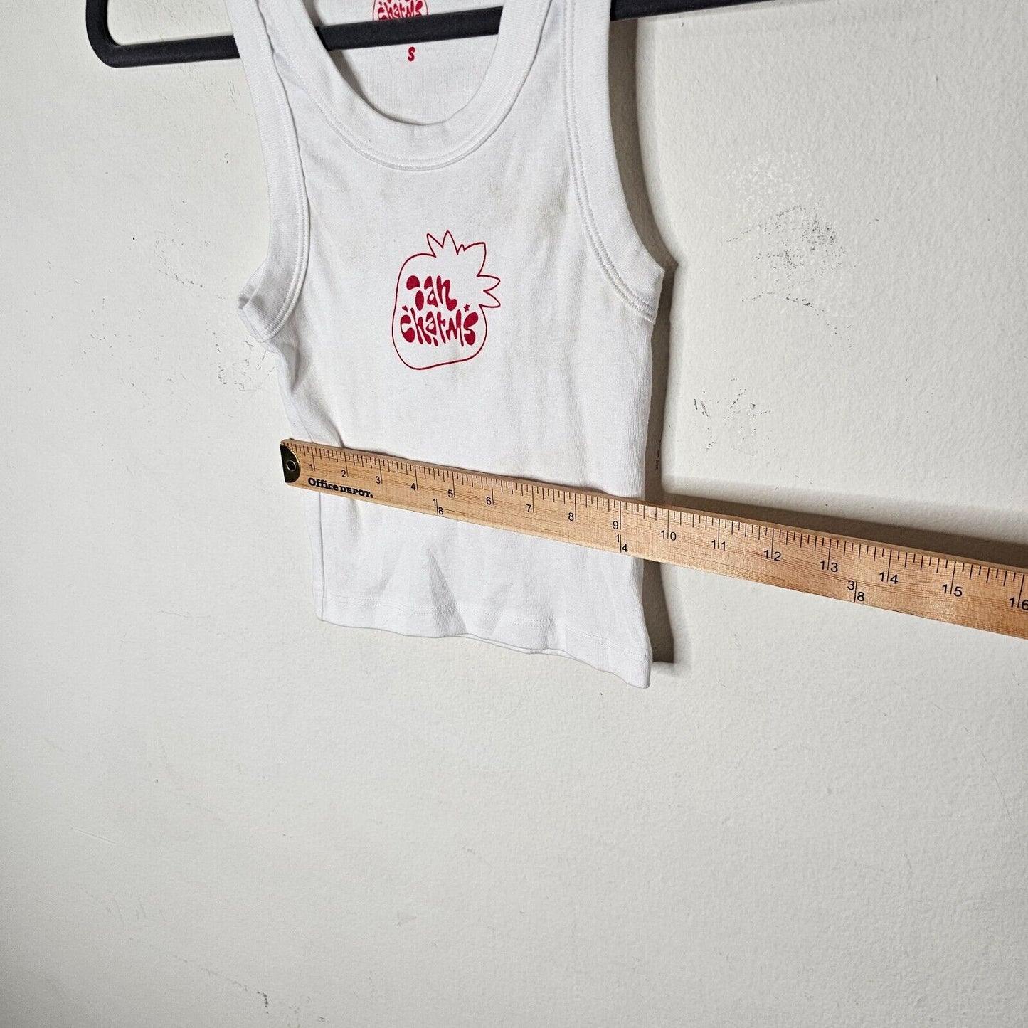 Ian Charms White Crop Scoop Neck Sleeveless Tank Top Red Ian Charms Logo Small
