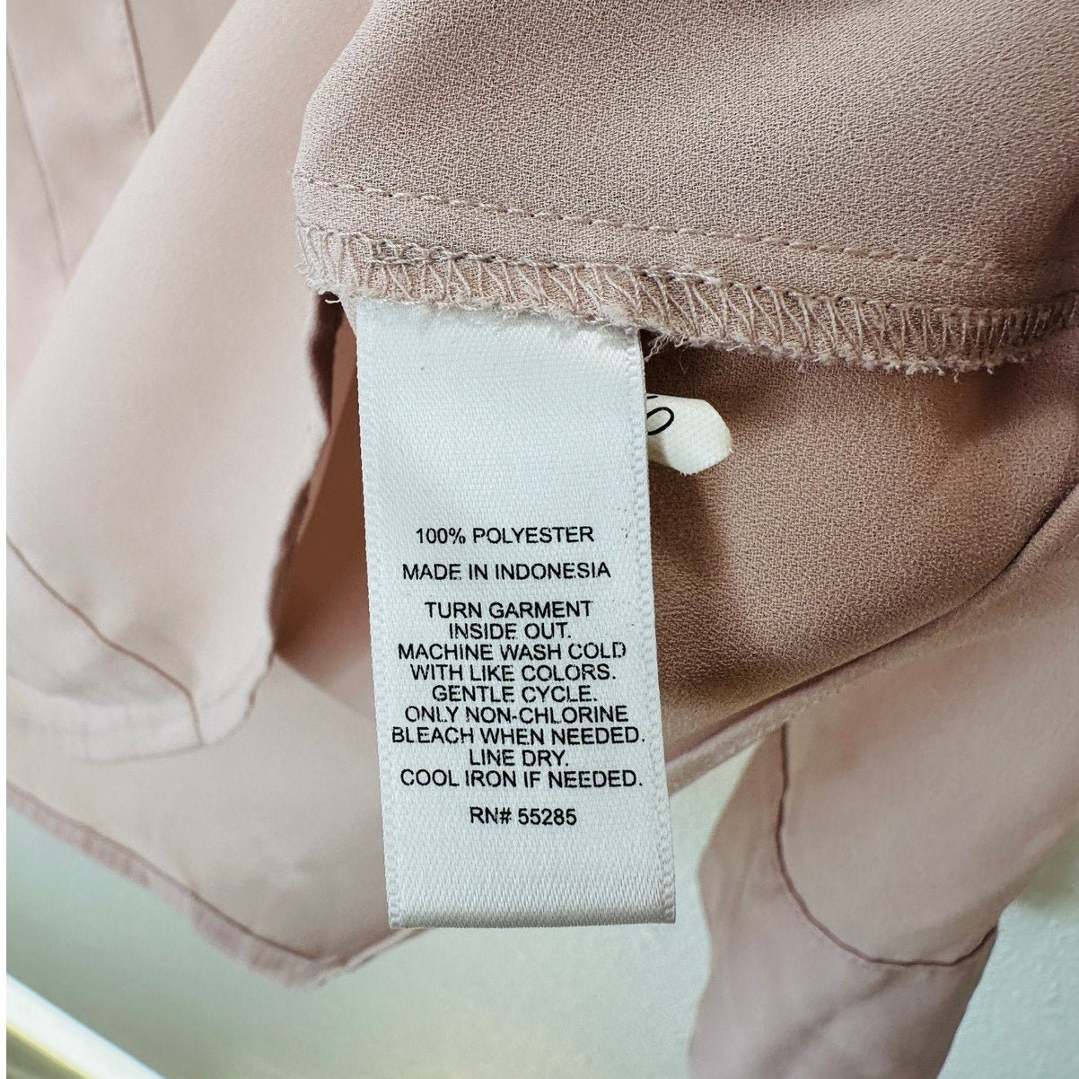 Express Pale Peach Two Pocket Zip Front Roll Tab Sleeve Popover Top M