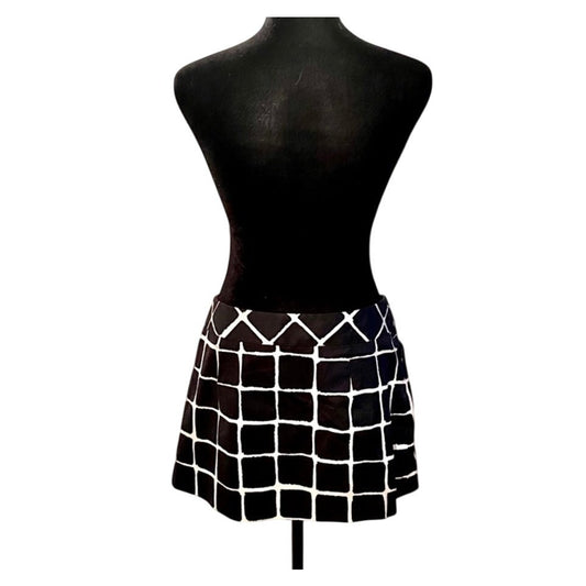 Trina Turk Black & White Check Front Zip Pocket Mini Skirt 4