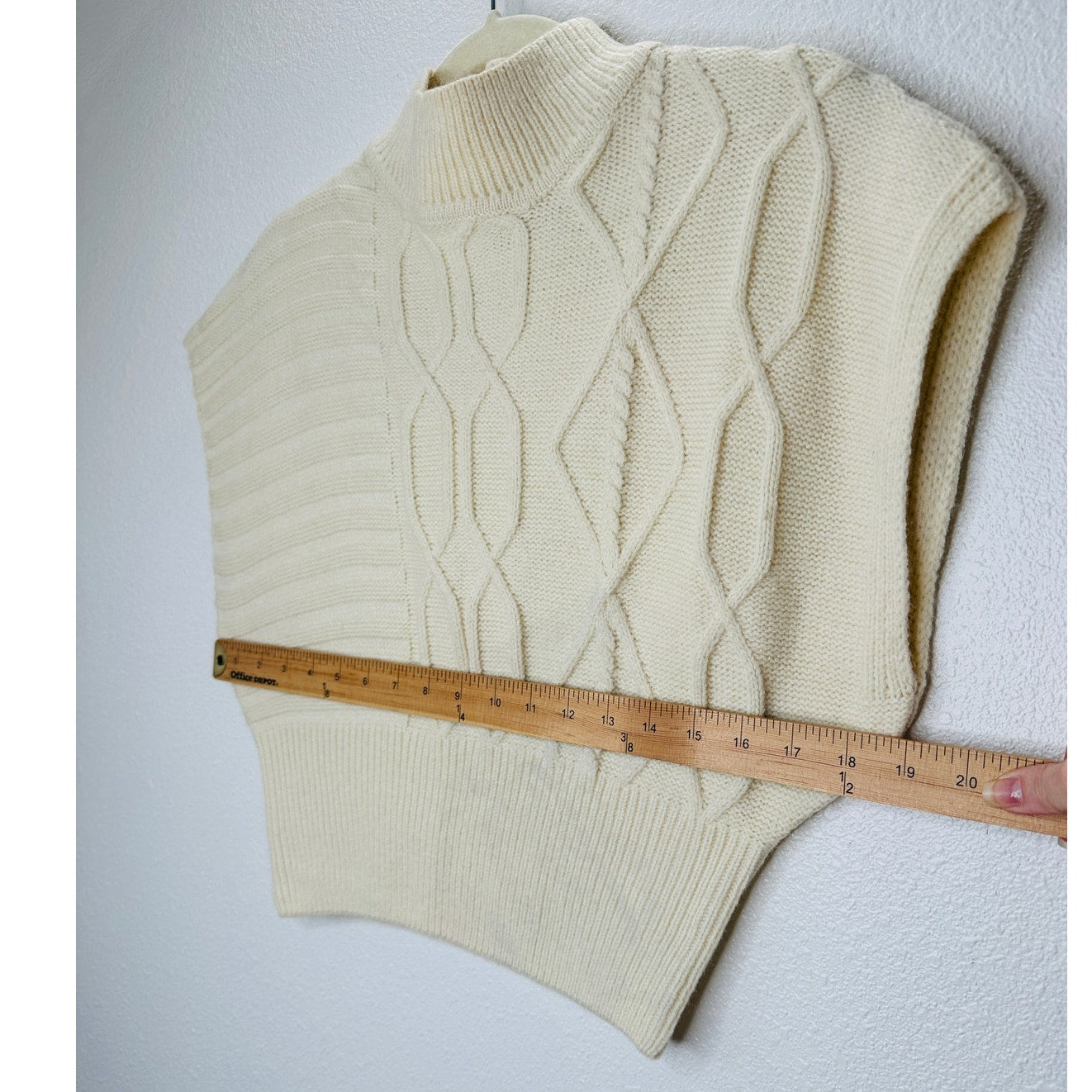 Emory Park Cream Mock Neck Geometric Knit Sweater Vest S