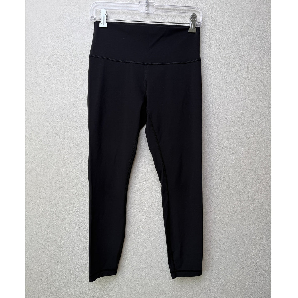 Lululemon Black Cropped Leggings Women US 8