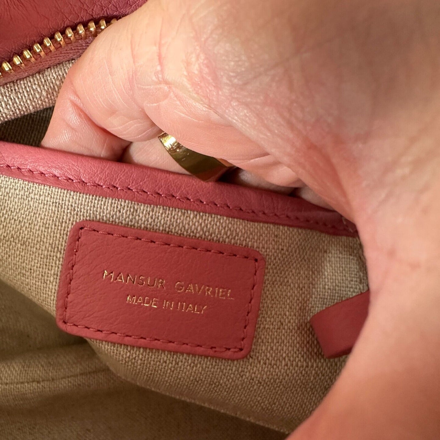 NWOT Mansur Gavriel Tulipano Mini Pebbled Leather Crossbody Bag Peony Pink
