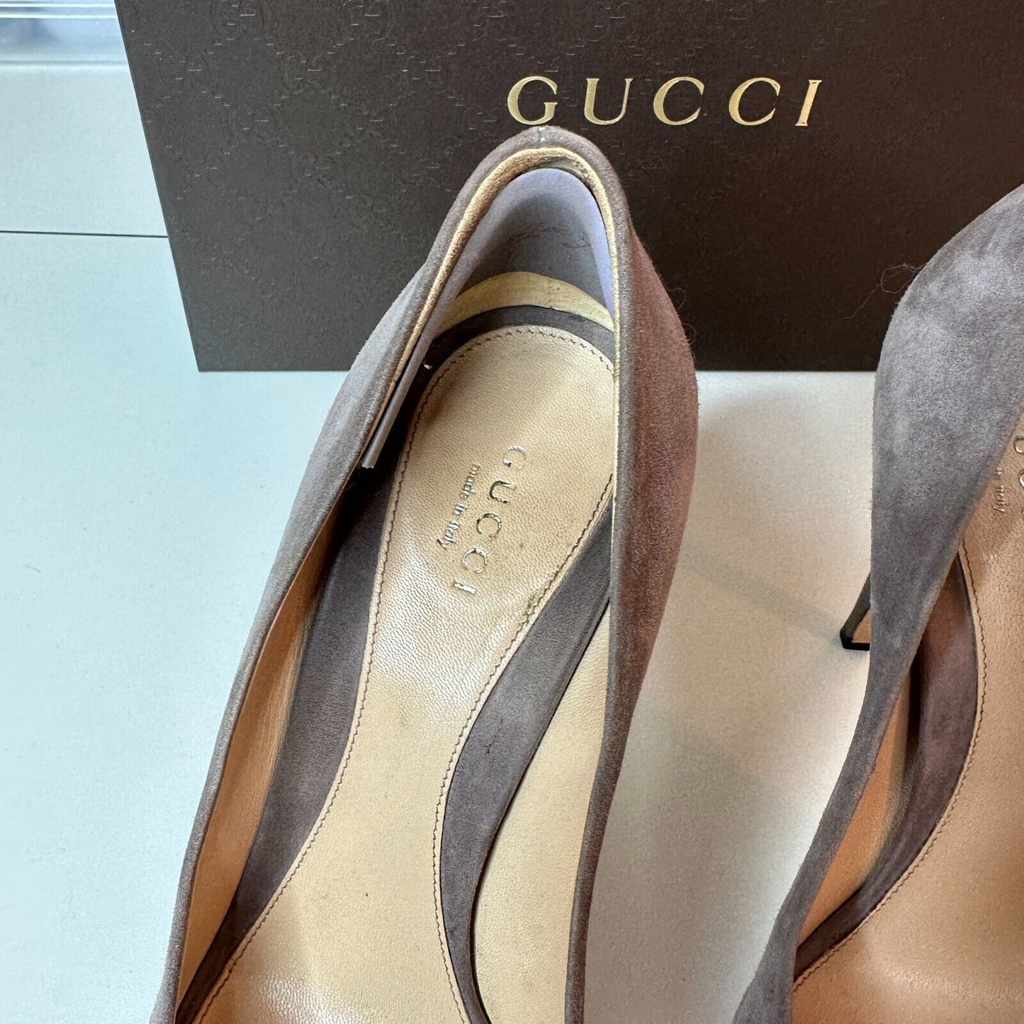 Gucci Kid Scamosciato New Mauve Gray Suede Horsebit Open Toe Stiletto Heel 38