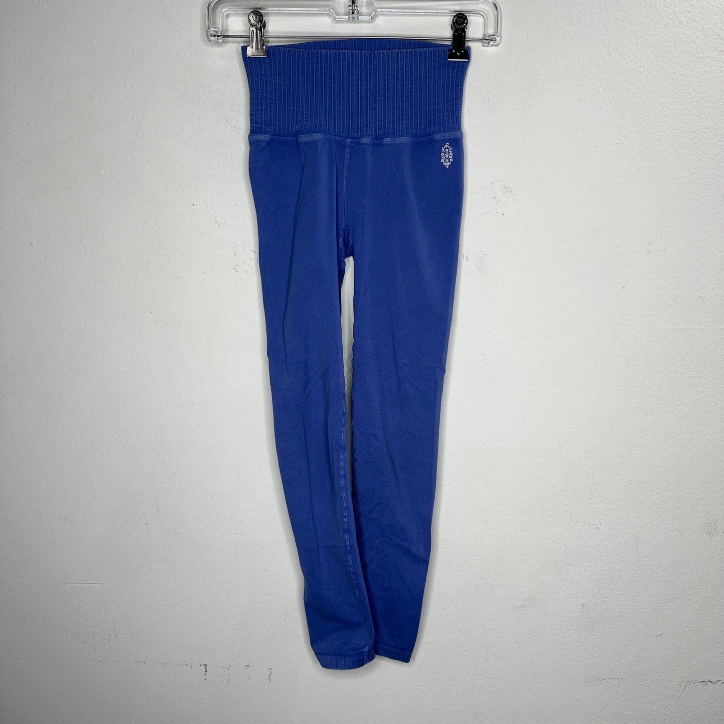Free Movement Bluish Purple Yoga Pants With Mesh Leg Design