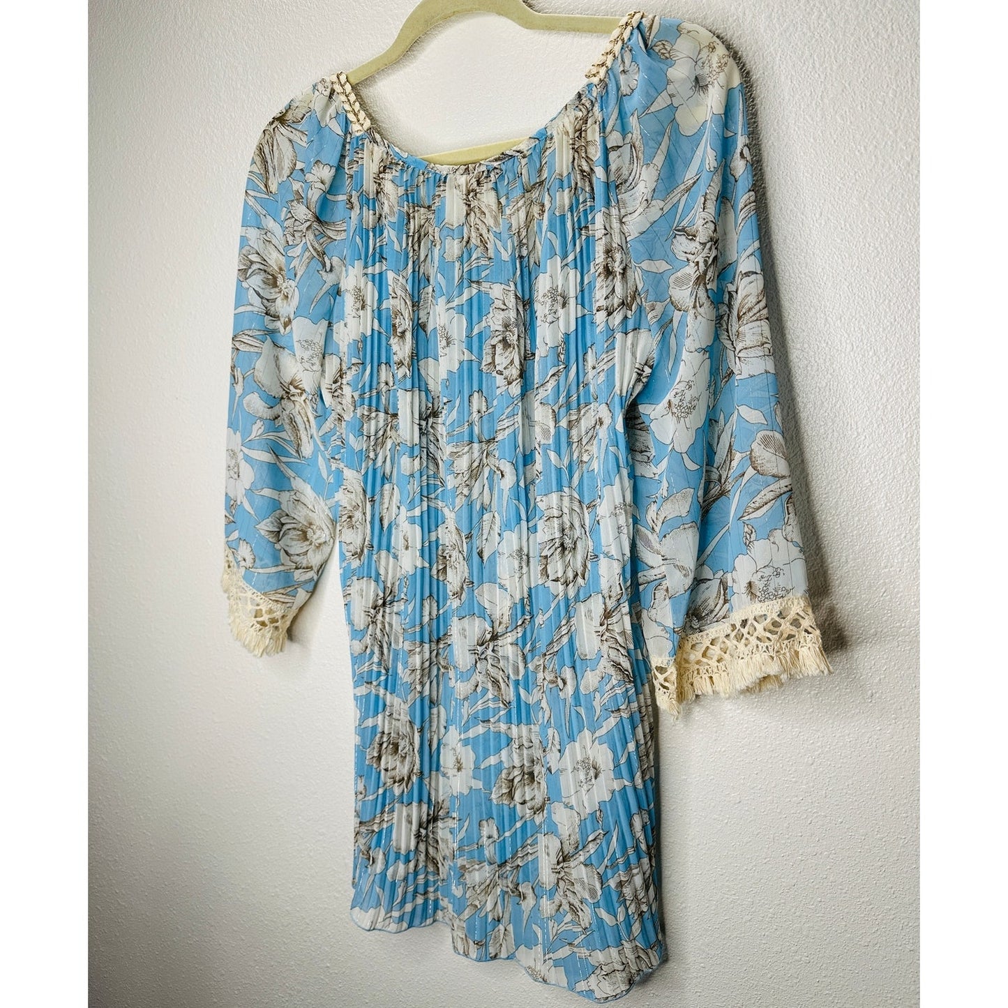 My Story Paris Cream & Blue Accordian Pleat 3/4 Sleeve Blouse S