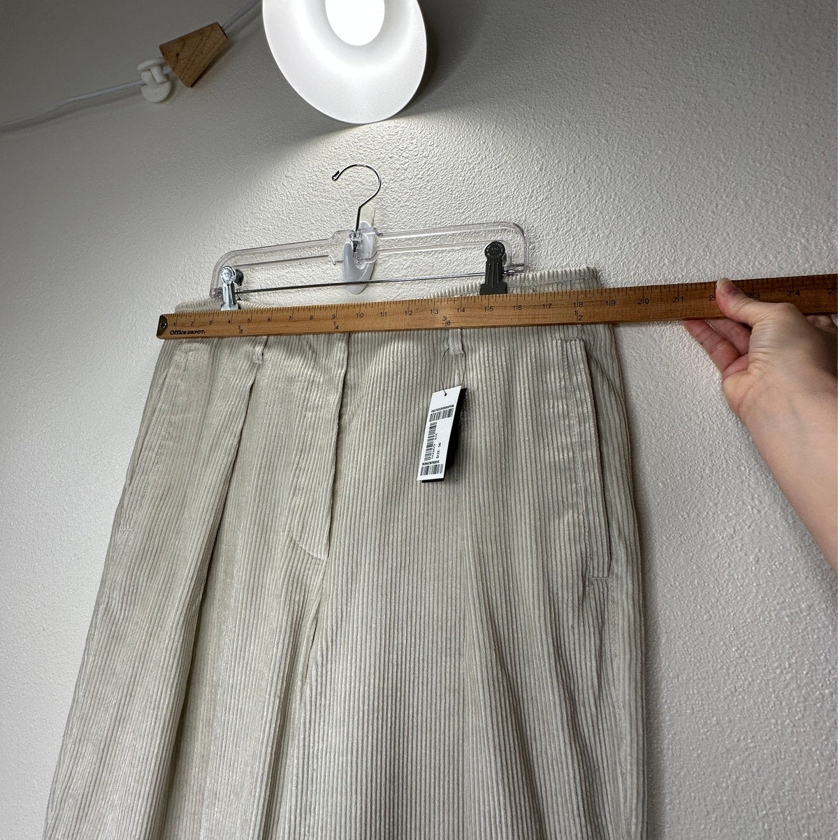 NWT Brunello Cucinelli Oversize Sand Beige Front Pleat Wide Leg Corduroy Pant 14