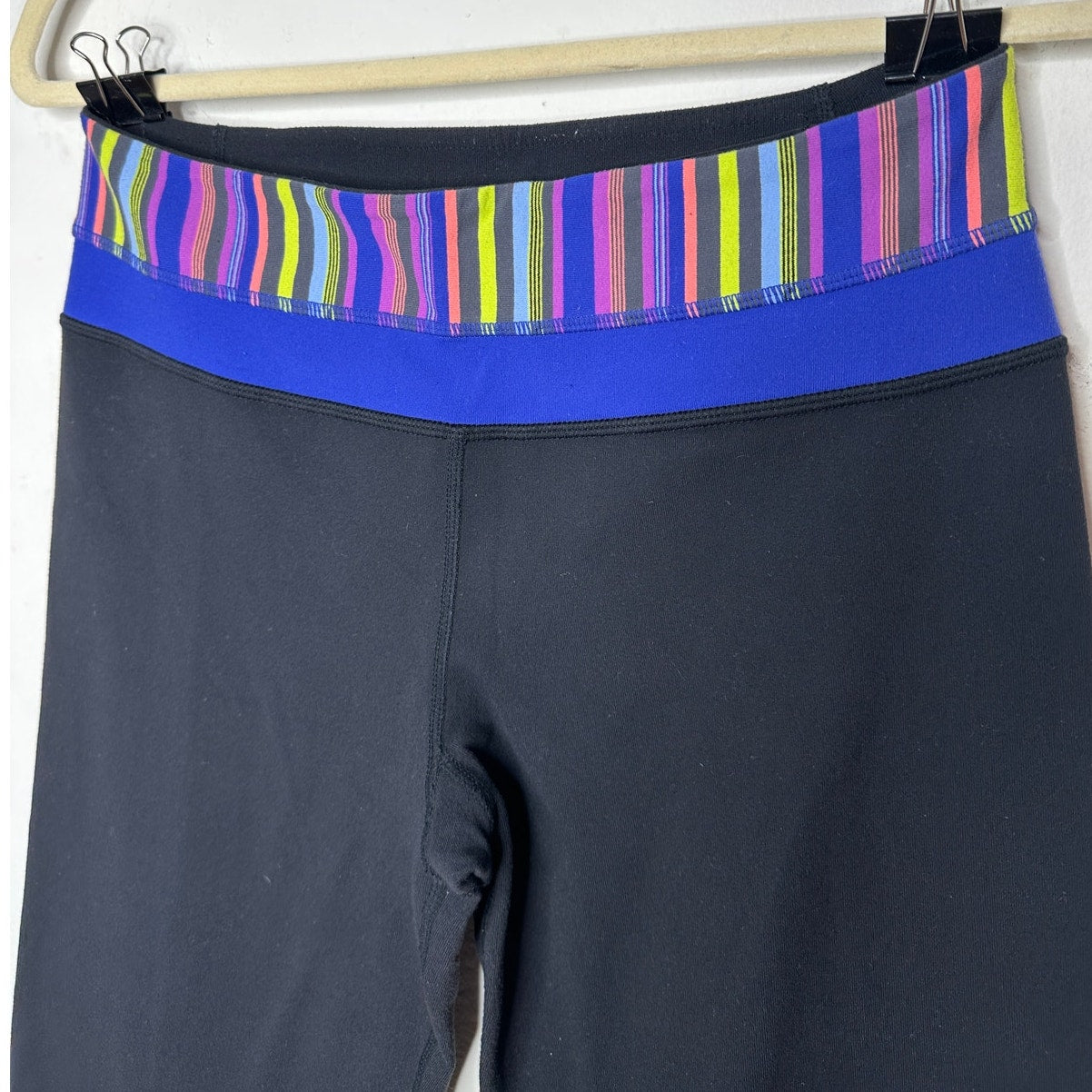 Lululemon Black Groove Flair Pant Multi Color Stripe Waistband Flare Leg 6