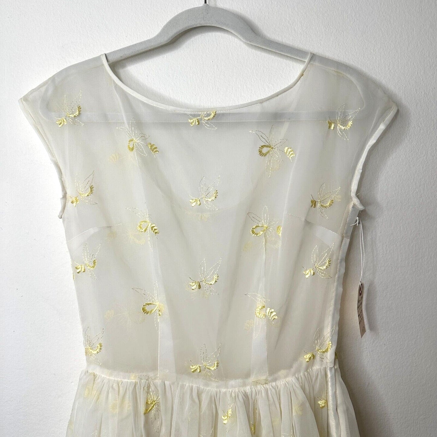 VINTAGE Sheer 50s Pale Lemon Yellow Floral Design Embroidered Sleeveless Dress