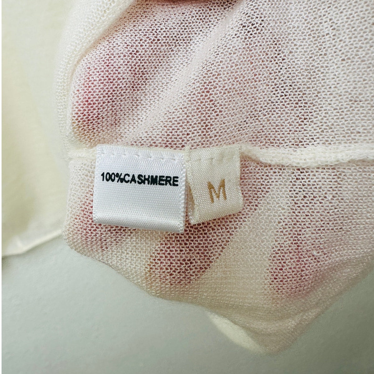 NWT Margaret Birdseye Ivory Cashmere V-Neck Sweater Size M