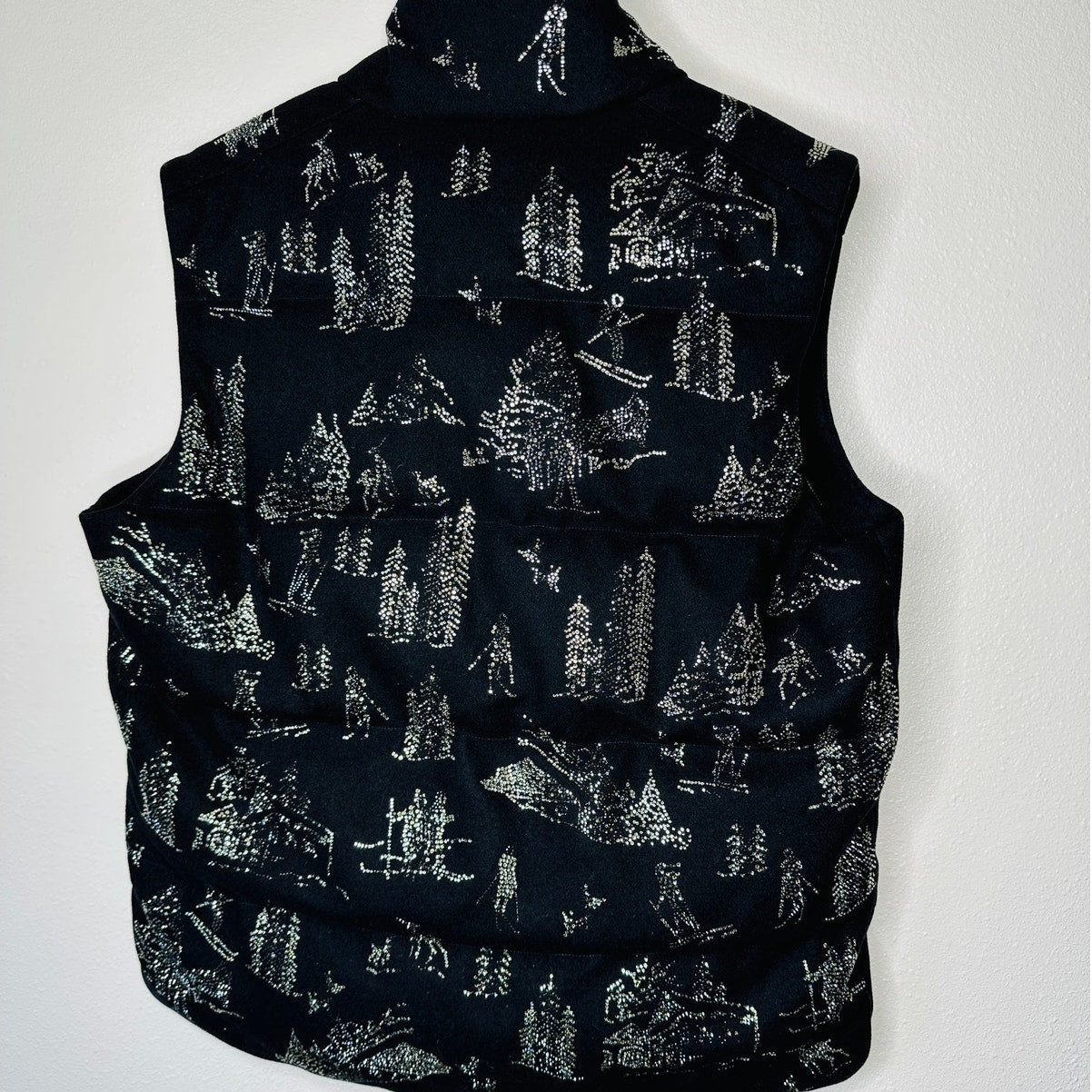 NWT RARE Moncler Titan Gilet Black Rhinestone Winter Ski Motif Vest 3 / Large