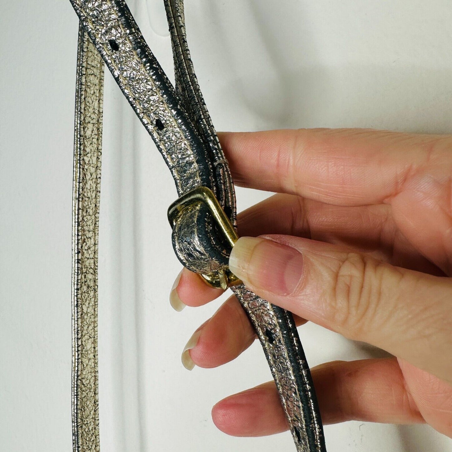 C.A.B. Gold-Silver Shimmer Clam Shell Design Fabric Shoulder Strap Snap Close