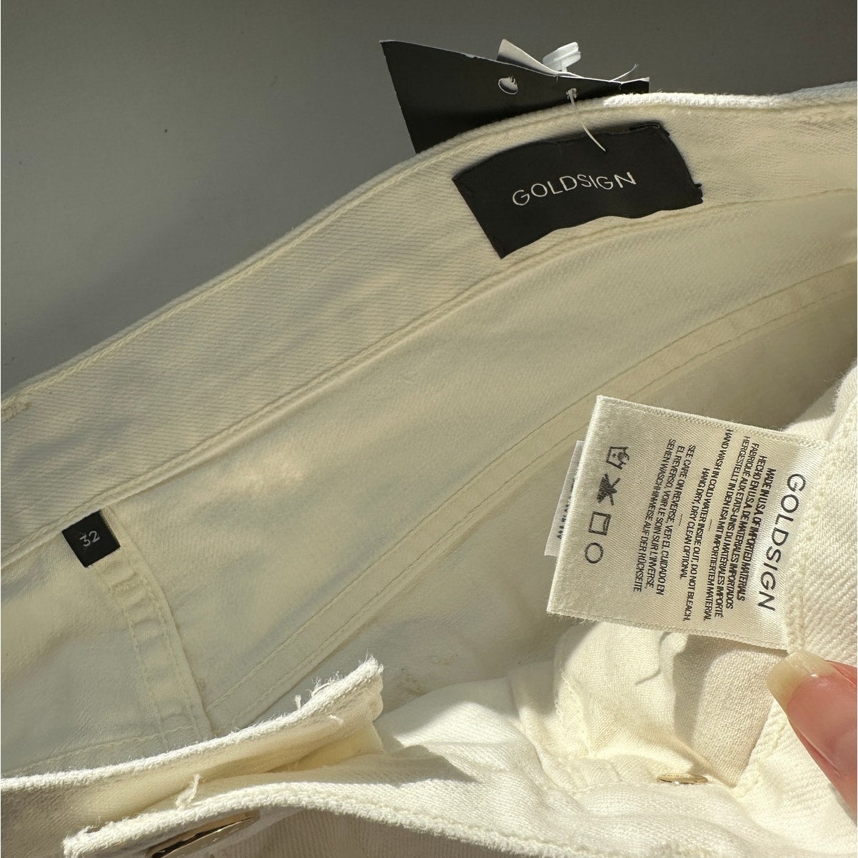 NWT Goldsign The A Jean Ivory Straight Leg Jeans US 32