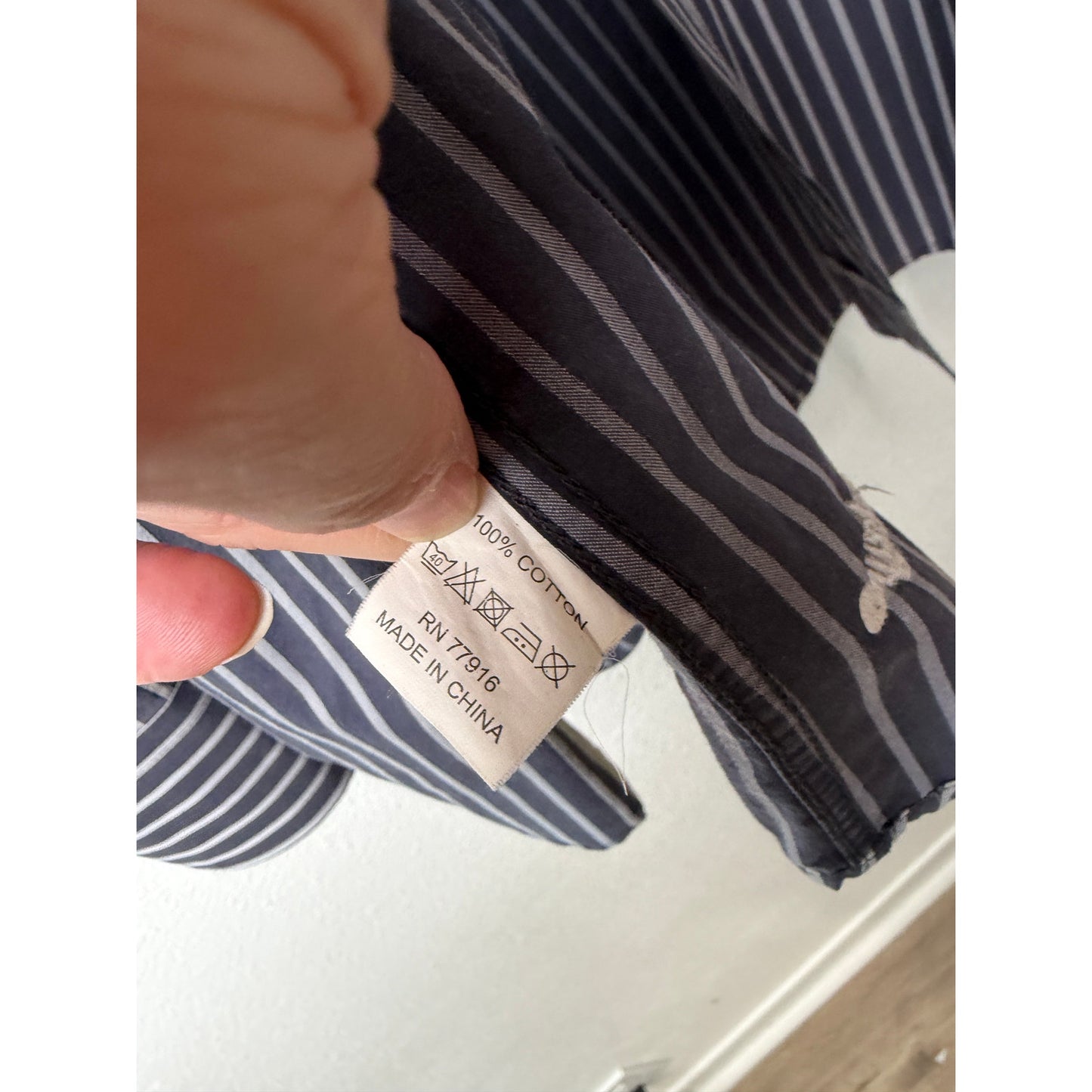 English Laundry Stripe Button Front Long Sleeve Shirt L Gray