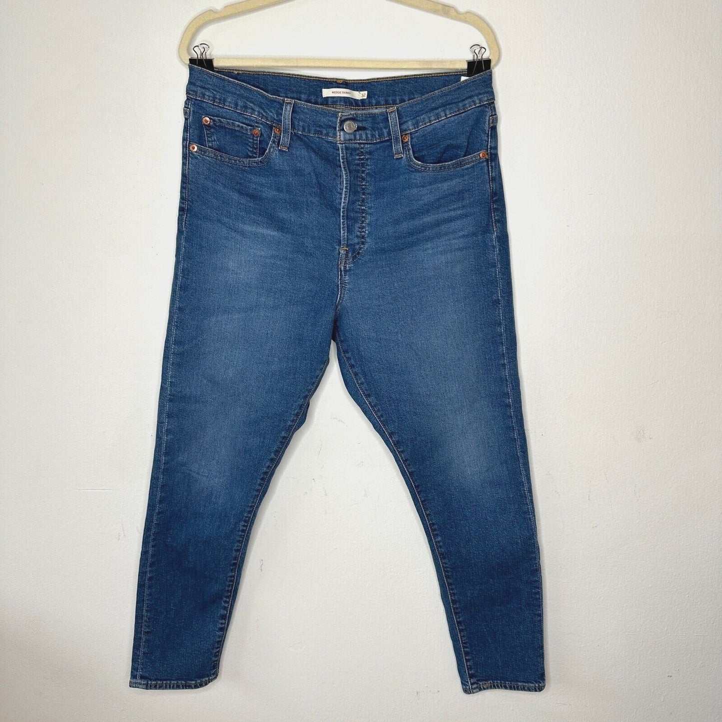 Levi's Medium Blue Wash Wedgie Skinny High Rise Button Fly Jean Size 32