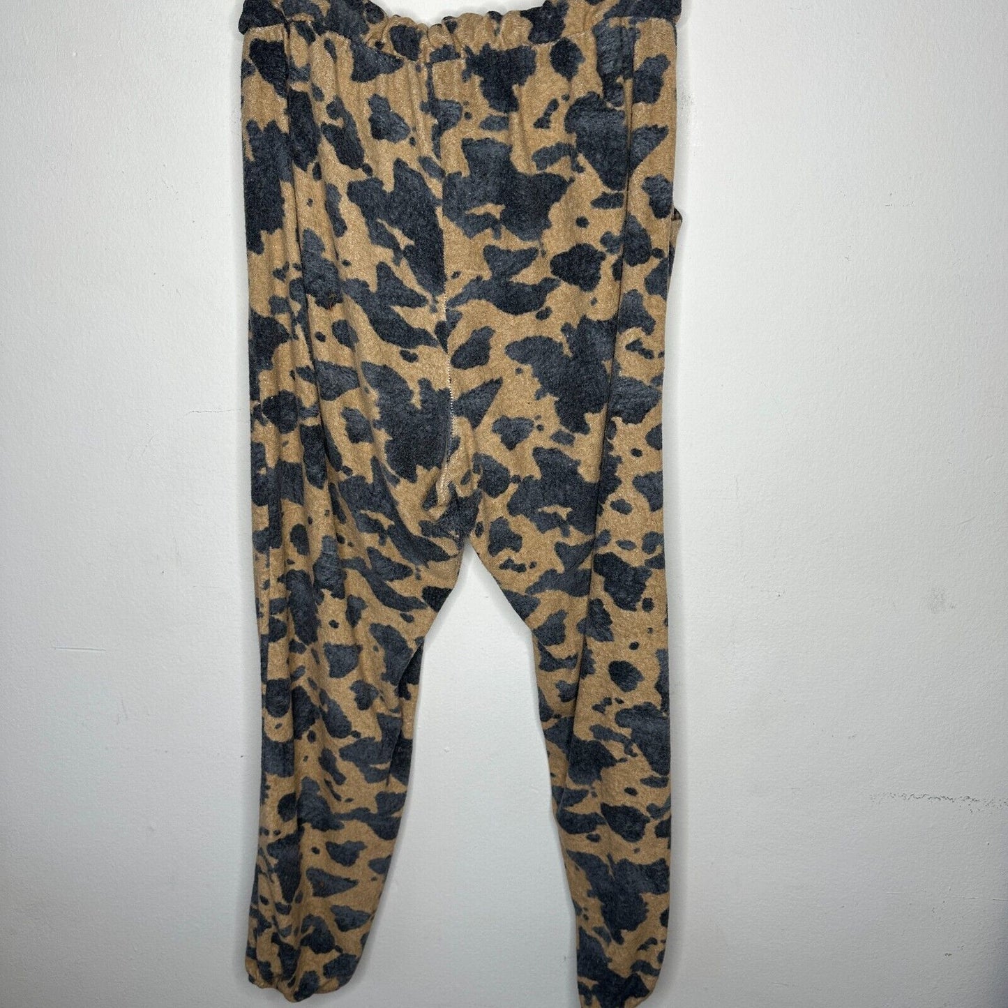 Entro Muted Tan and Black Cheetah Print Drawstring Jogger Pants With Pockets L