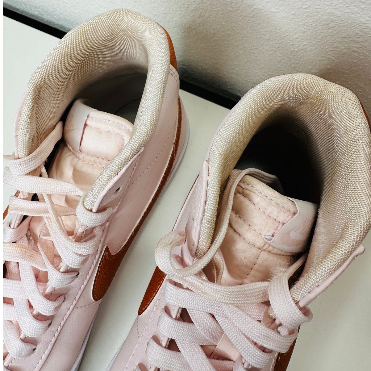 Nike Blazer Mid '77 ESS Soft Pink Metallic Copper Sneaker 8.5