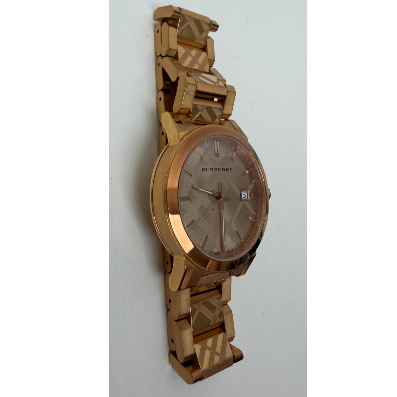 Burberry BU9039 Rose Gold Women's Swiss Quartz Watch