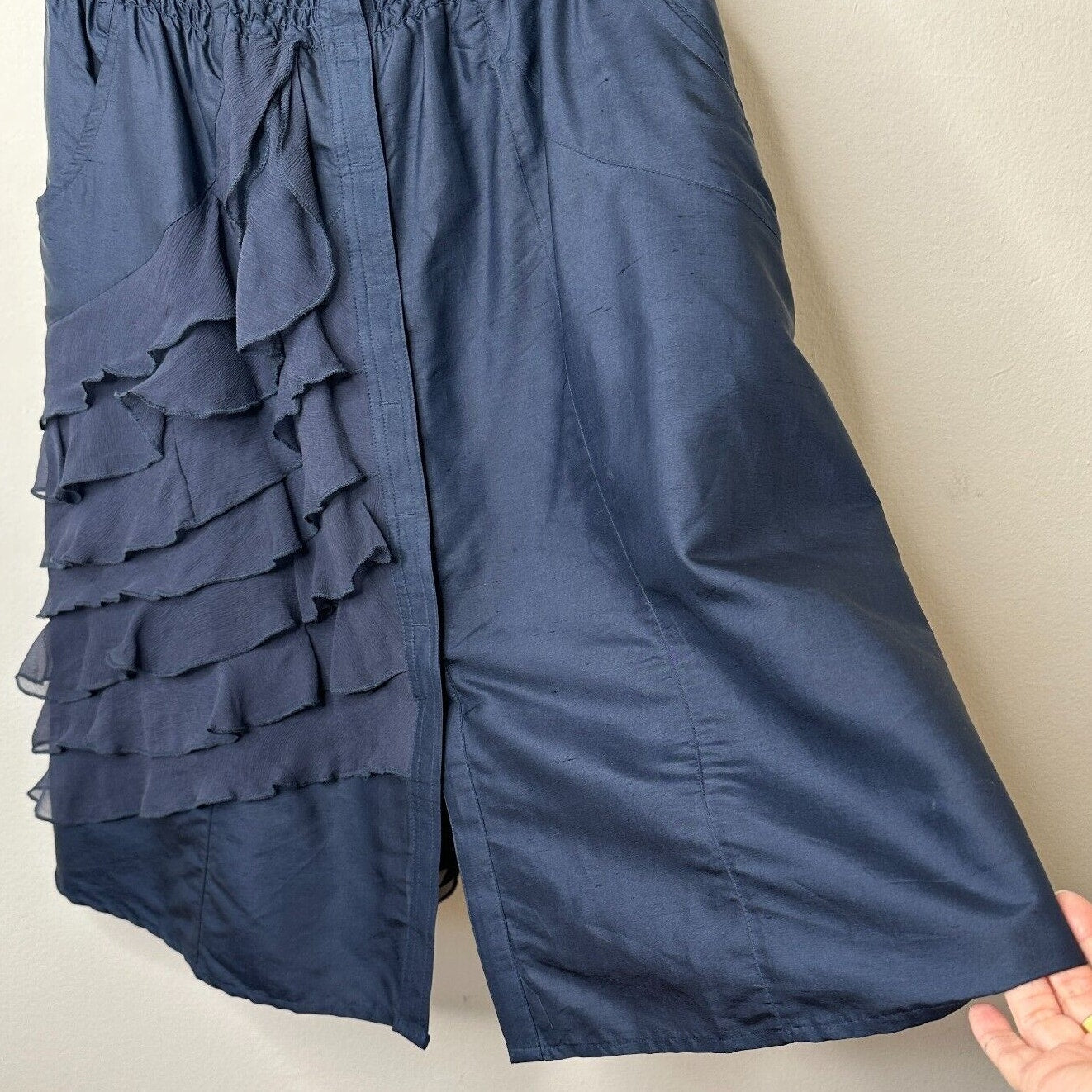 Modern Amusement Cute Strapless Navy Button Down Tiered Ruffle Dress 100% Silk 6
