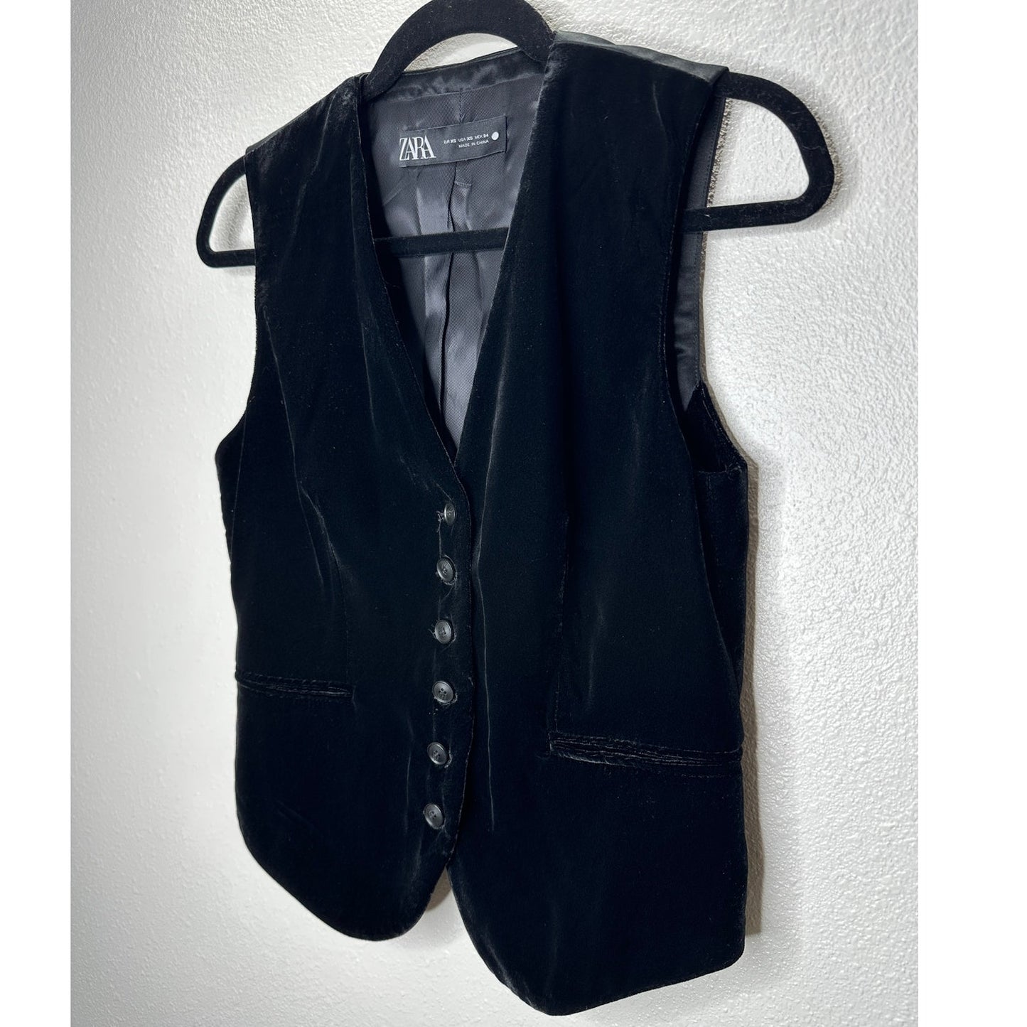 Zara Black Velour Tailored Button Front Vest  Front Flap Details XS