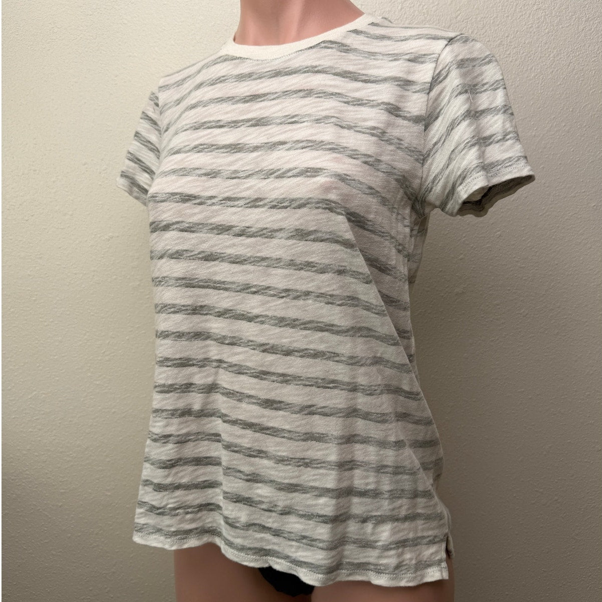 ATM Cream and Green Gray Striped Round Neck Short Sleeve T-shirt