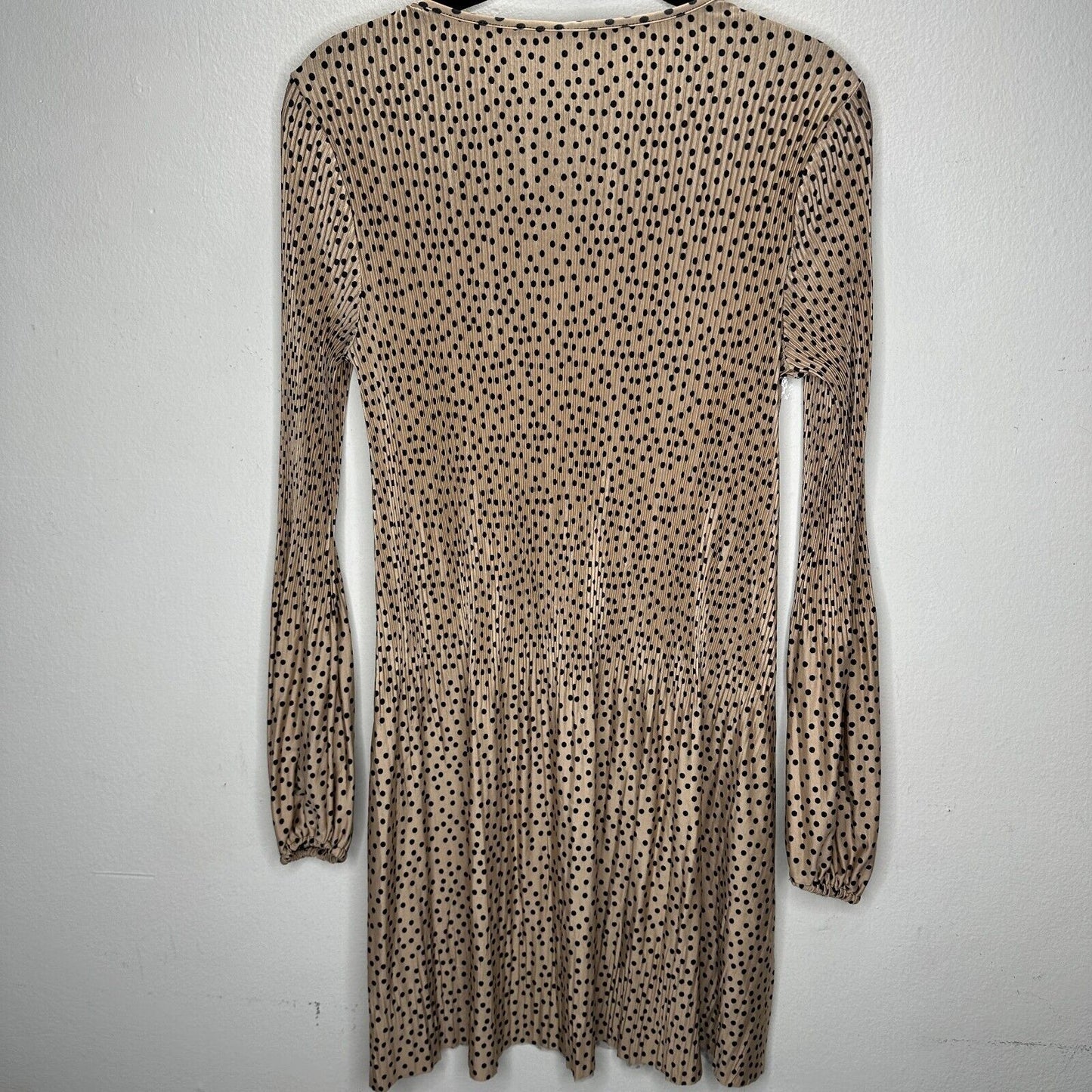 Stradivarius Beige Black Polka Dot Mini Pleat Balloon Sleeve Round Neck Dress