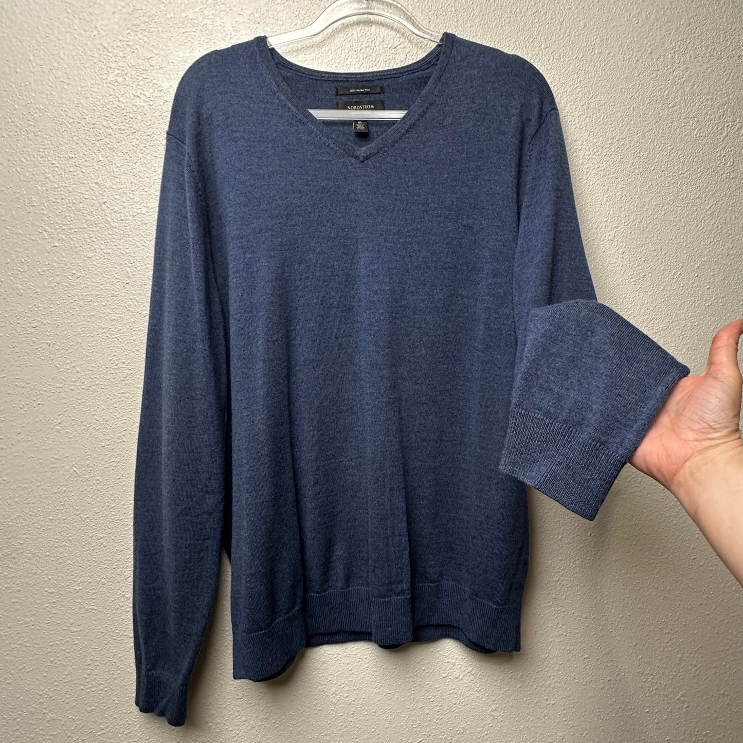 Nordstrom Merino Wool Blue V-Neck Sweater Men’s XL