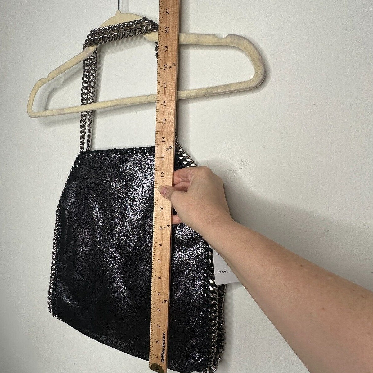 NWT Chic Fabella Style Tote Black Silver Metal Chain Leatherette Zip Snap