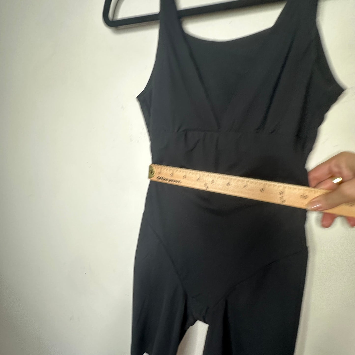 Maidenform Black Wear Your Own Bra Firm Control Shapewear M