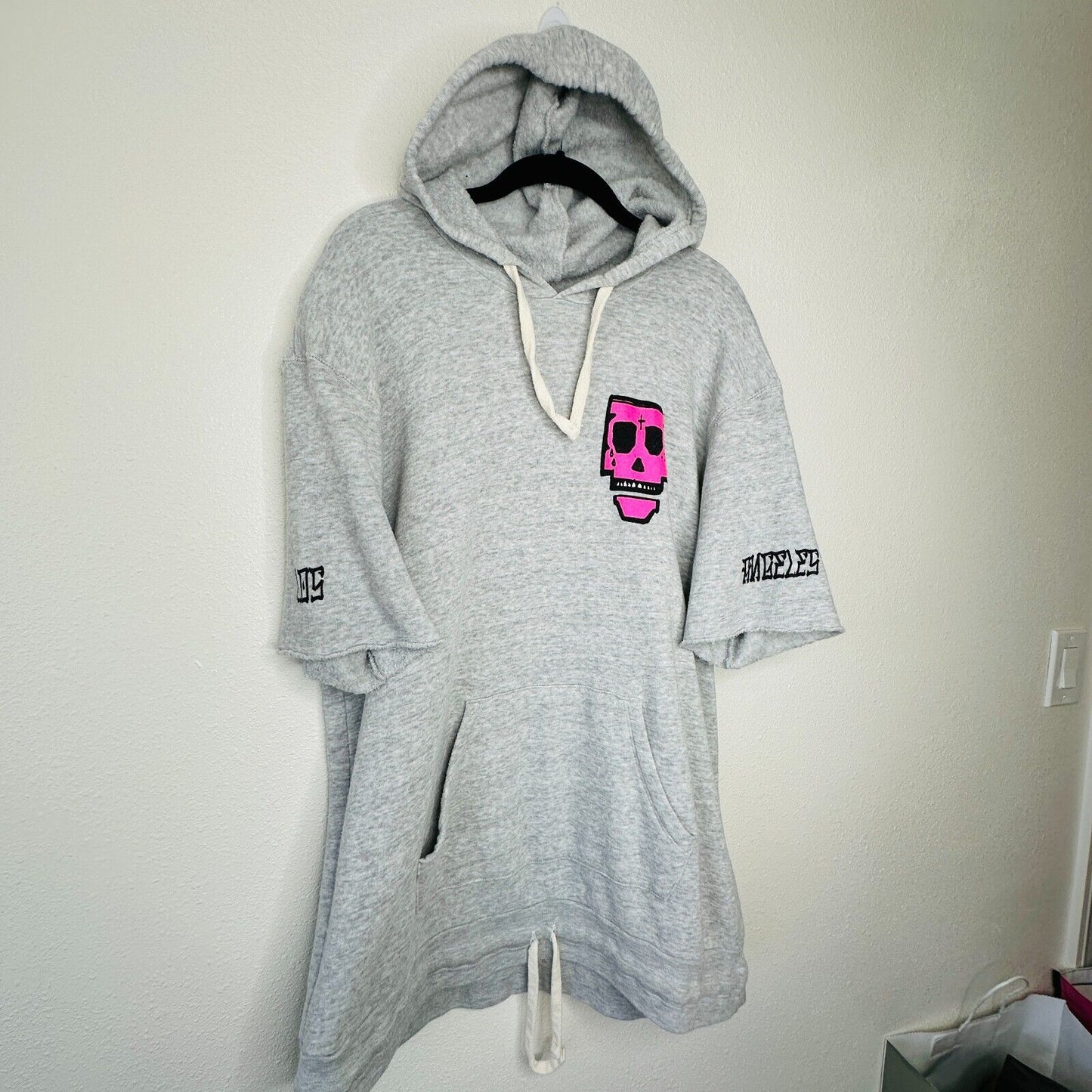 Purple Haus Machine Cut Short Sleeve Kangaroo Pouch Hoodie Pullover Sweater 2XL