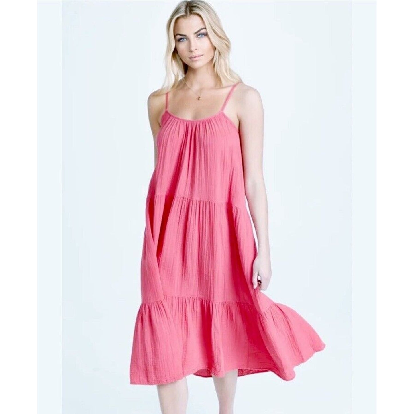 Xirena Pink Ruby Scoop Neck Tiered Ruffle Spaghetti Strap Krinkle Gauze Dress M