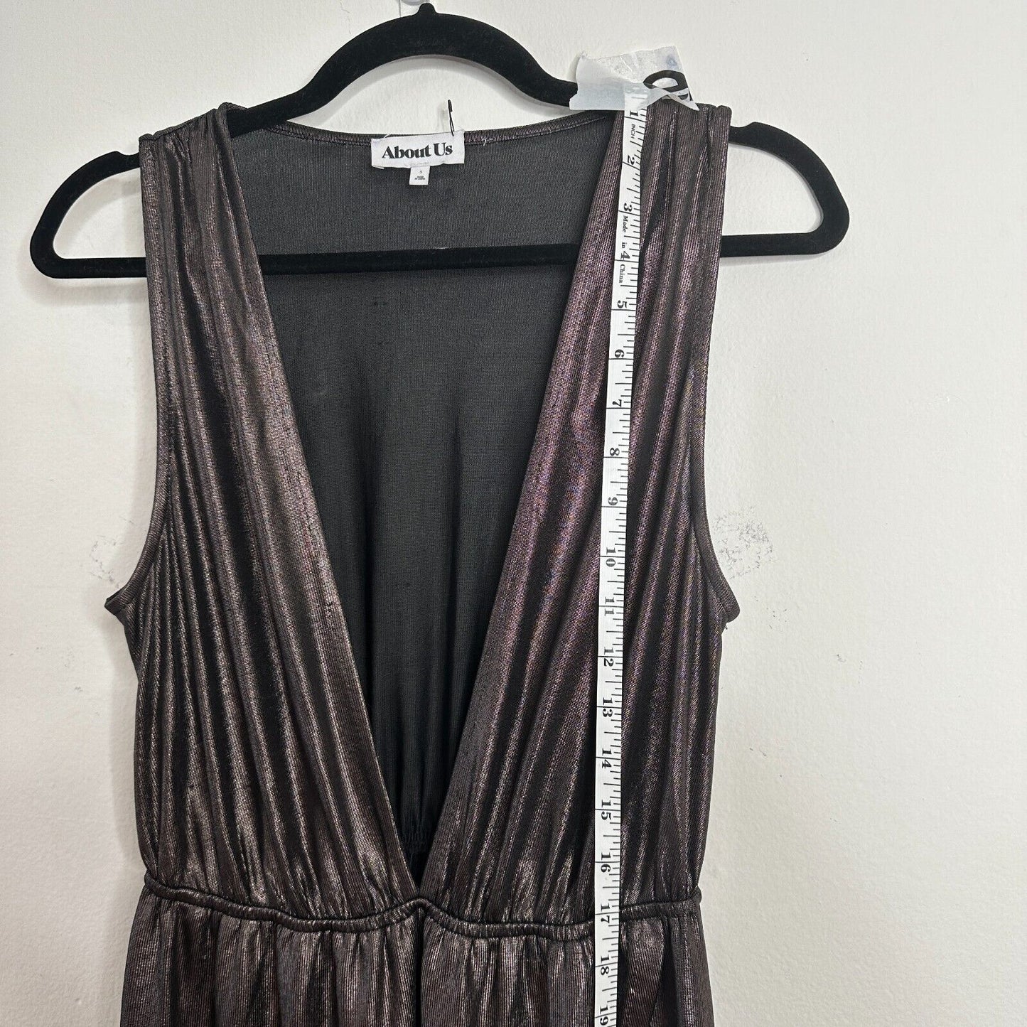 About Us Meredith Plunge Maxi Deep VNeck Sleeveless Shiny Bronze Metallic Small
