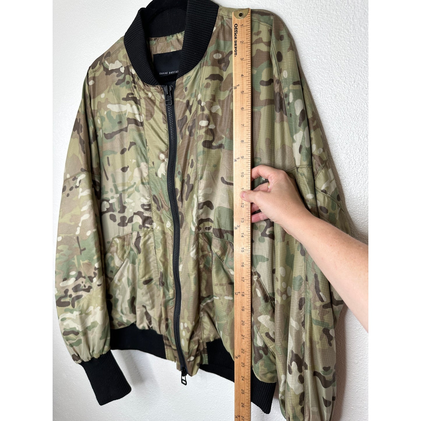 Daniel Patrick Olive Camo Front Split Zip Satin Long Sleeve Bomber Jacket M