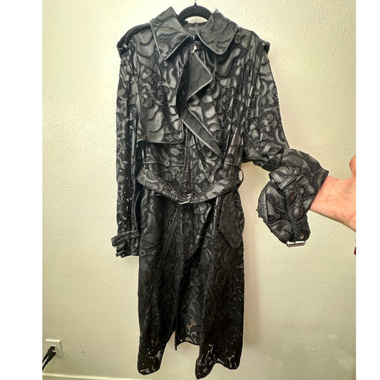 Alexander McQueen Black Leather Lace Belted Trench Coat Made in Italy 14