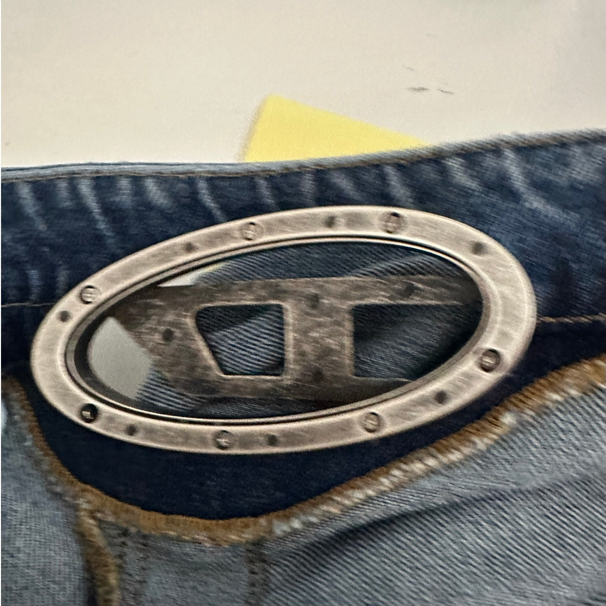 Rare Diesel Jeans Medium Wash Womens US 32 D Buckle