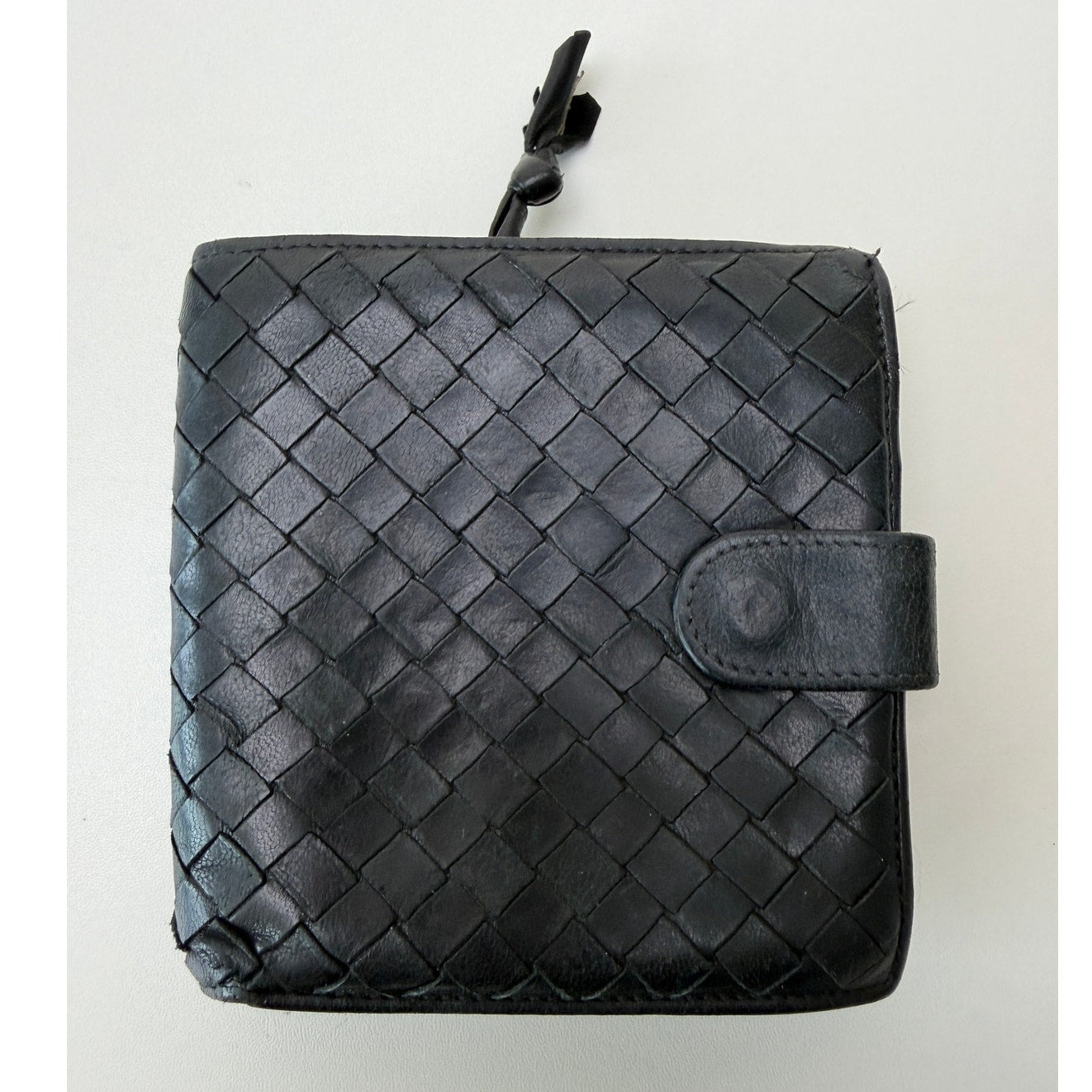 Bottega Veneta Intrecciato Black Leather Zip Wallet Italy Woven