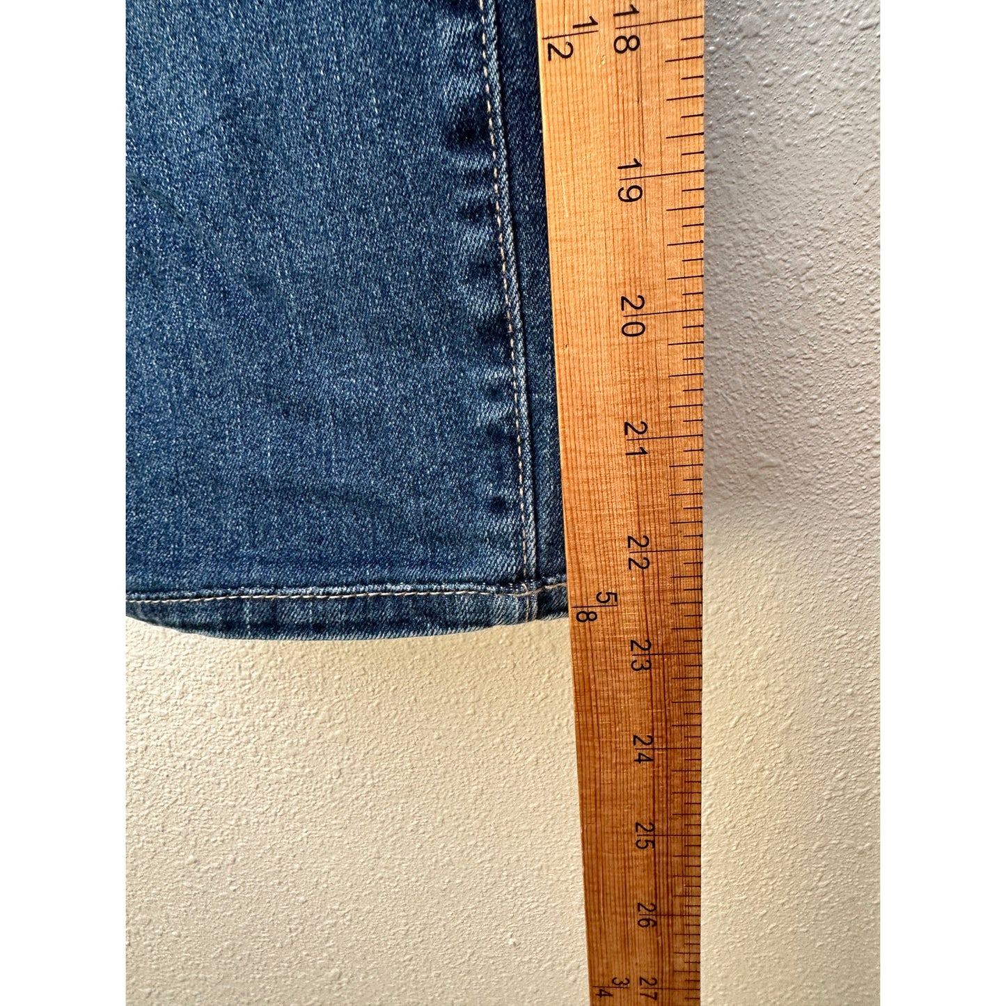 AG Adriano Goldschmied Prima Cigarette Leg Jeans Medium Wash Women’s 31R
